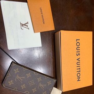 Louis Vuitton Folio MNG IPhone case